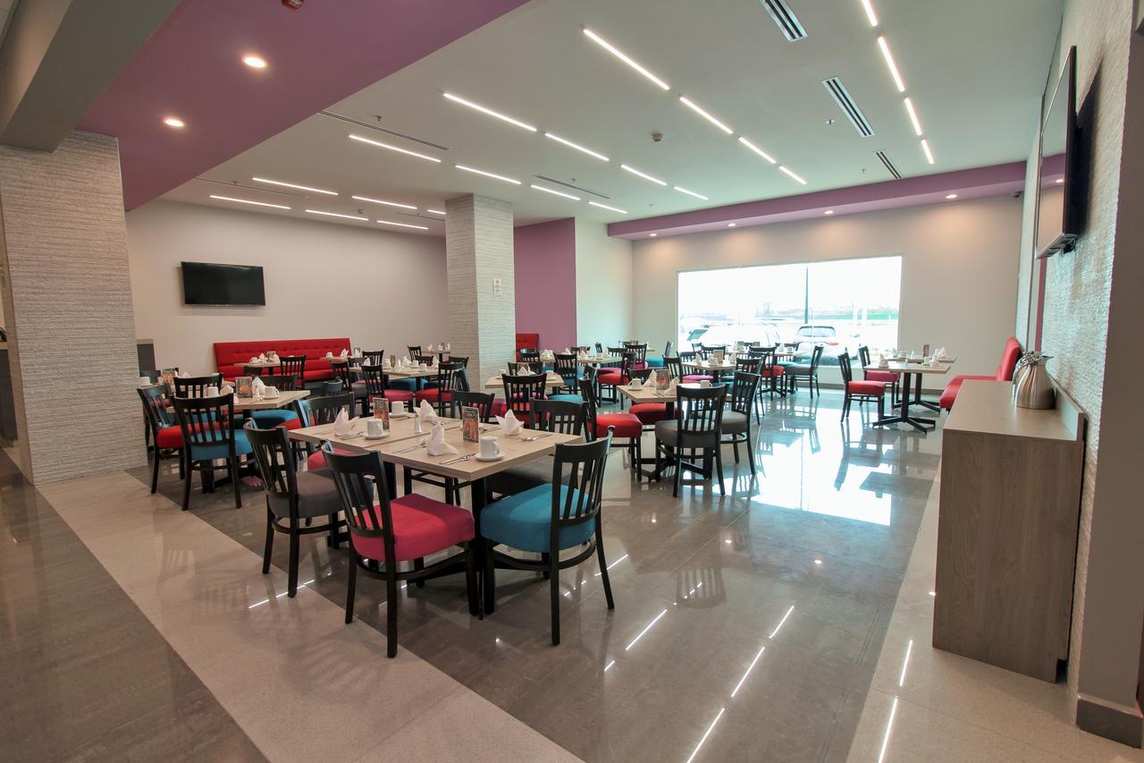 Chn Monterrey Aeropuerto, Trademark By Wyndham Hotel 4*